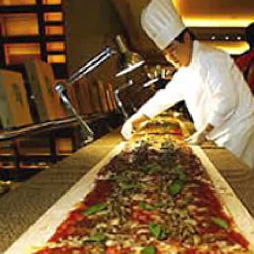 Expo, pizza più lunga del mondo. Orgolese convocato nella nazionale dei pizzaioli