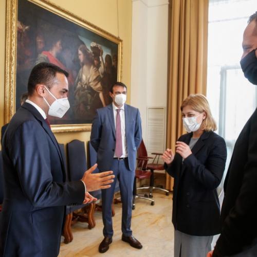 Olga Stefanishyna e Andriy Yermak incontrano il Ministro degli Affari Esteri Luigi Di Maio a Roma